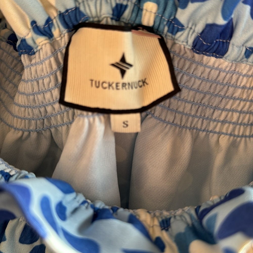 Tuckernuck Blue Floral Off the Shoulder Marguerite Blouse - Picture 5 of 8